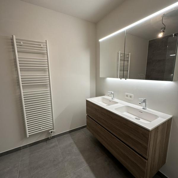 badkamer - nieuwbouwappartement resdientie KorBoo te Gistel
