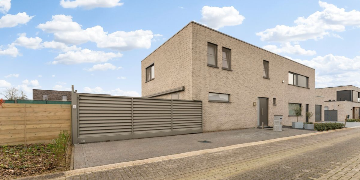 modern halfopen bebouwing Elverdinge