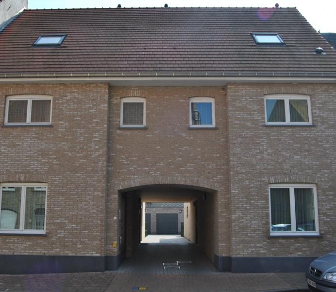 Moderna, openbare gebouwen, sociale woning, lo