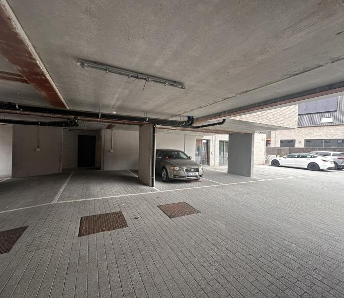 parkeerplaats te huur houthulst 
